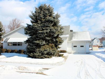 222 Maple St, Dickson City, PA, 18519