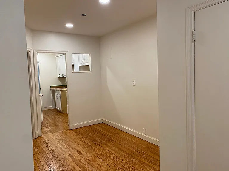 2614 41st Street NW — Photo 27