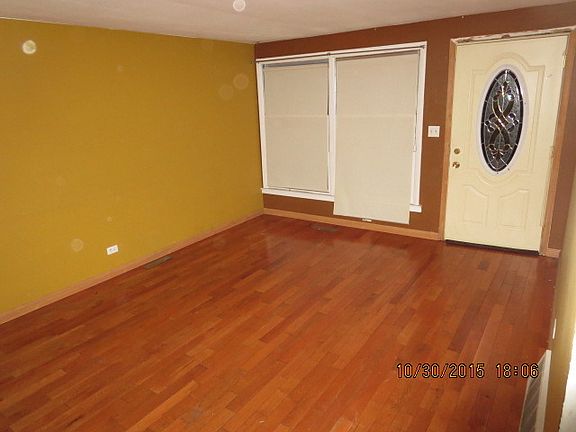 2nd image of 1527 Kenmore Ave