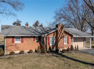 5165 W Wenger Rd, Clayton, OH 45315