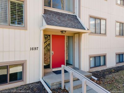 1697 Riverside Dr APT 13, Rochester Hills, MI, 48309