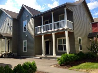 7 Washington Way, Durham, NH 03824