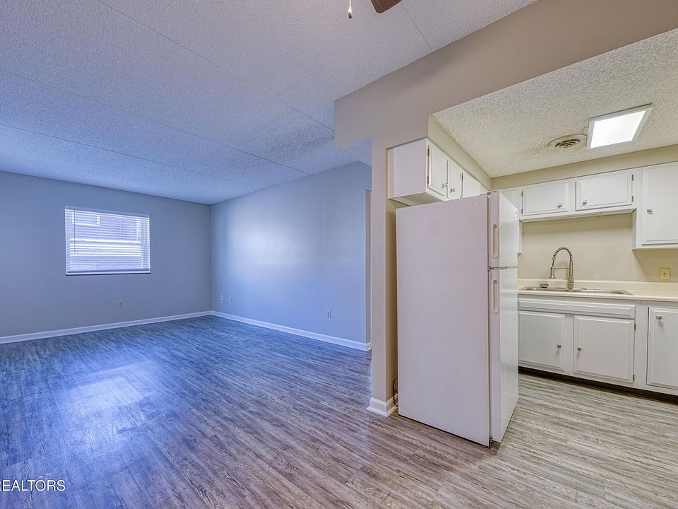 1st image of 1211 Highland Ave #1