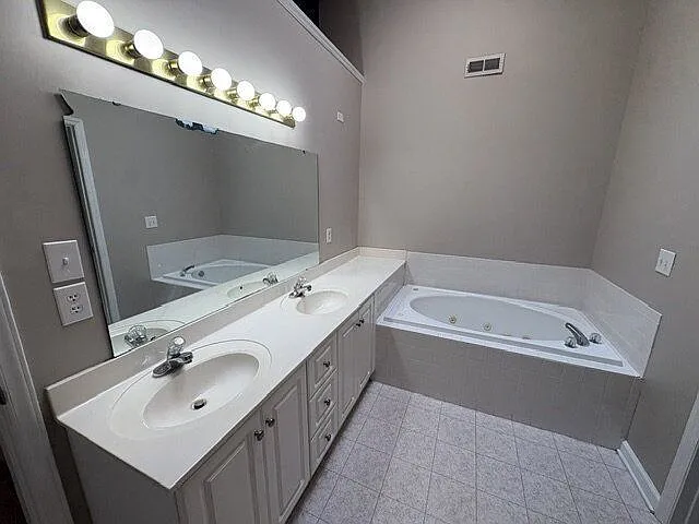 120 Breezewood Dr — Photo 15