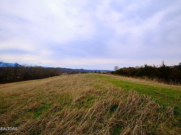 3rd image of 1440 Swannsylvania Rd #4