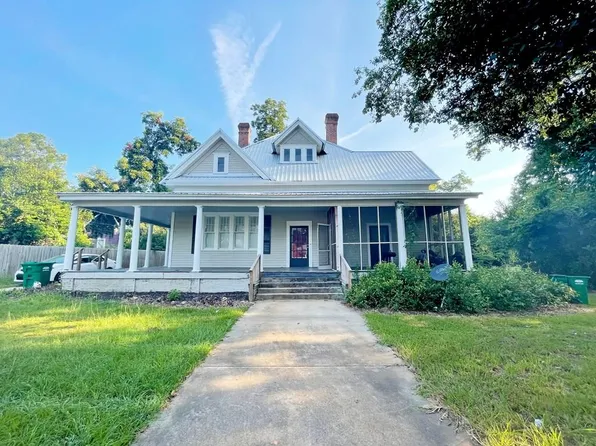 768 E Lee St, Dawson, GA 39842