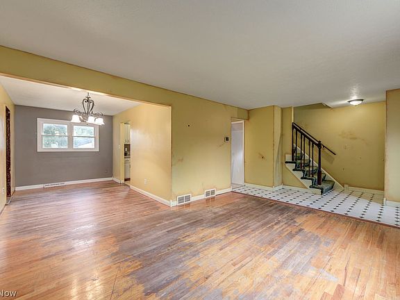 5th image of 6170 W 29th St