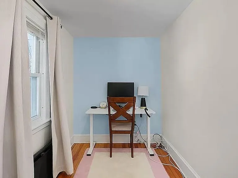 82 Seymour Ave — Photo 17