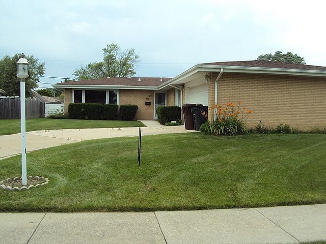 1st image of 15454 Michaele Dr