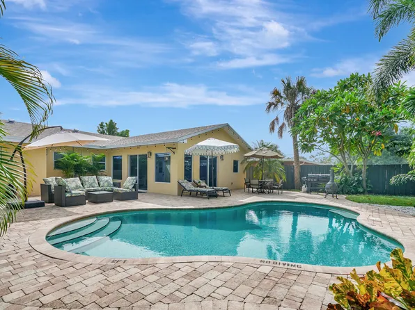 943 Macy Street, West Palm Beach, FL 33405