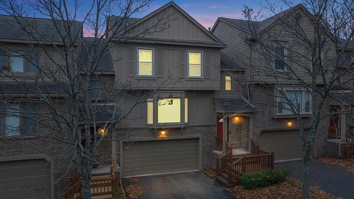 Building Photo - 6322 Aspen Ridge Blvd