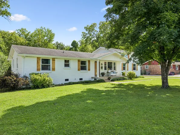 110 Donna Dr, Hendersonville, TN 37075