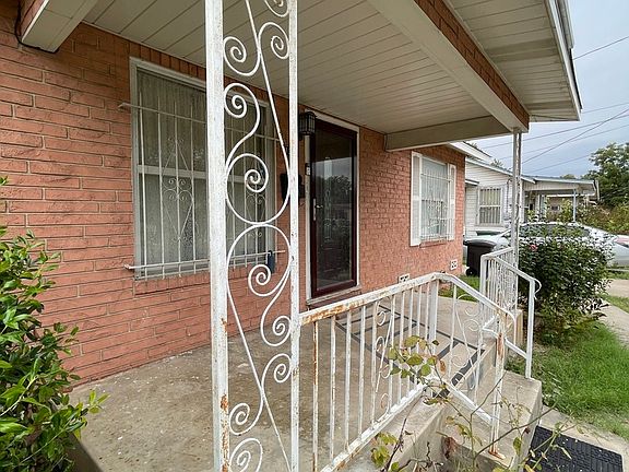5th image of 1335 W MALONE AVE