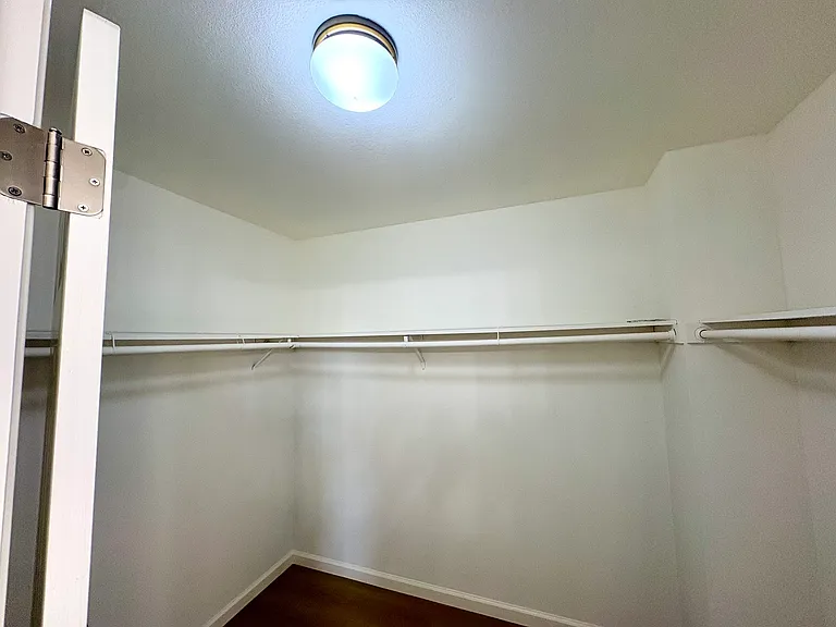 1608 Mission Springs Cir — Photo 11