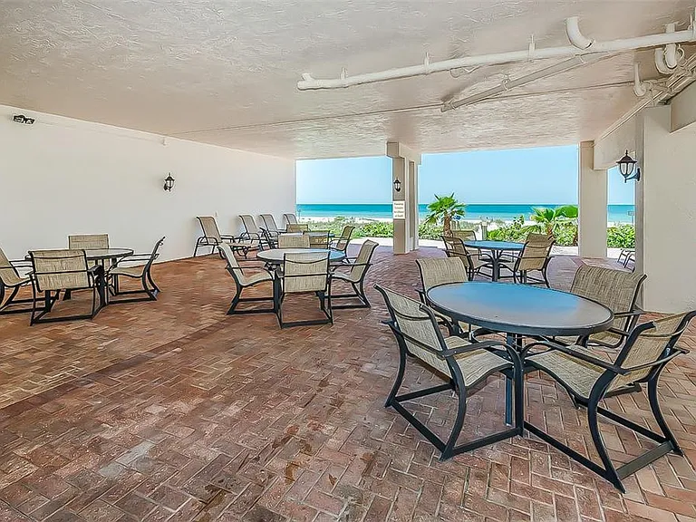 2900 Gulf Blvd #204 — Photo 34