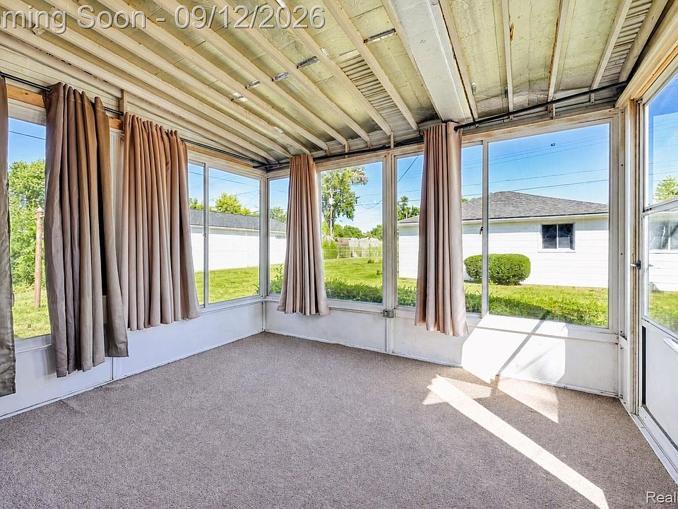 32600 W Chicago St, photo 11