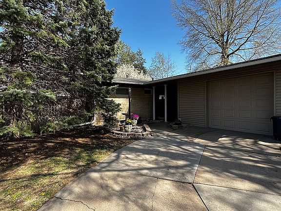 4th image of 3110 Shirley Ct