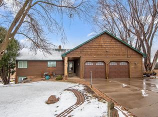 8455 Shadyview Ln N, Maple Grove, MN 55311