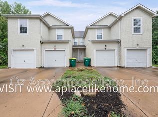 3300 N 103rd Pl, Kansas City, KS 66109