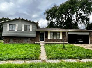 3801 N Providence St, Flint, MI 48503