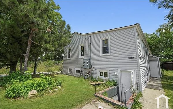 14137 Greenwood Rd #2 — Photo 5