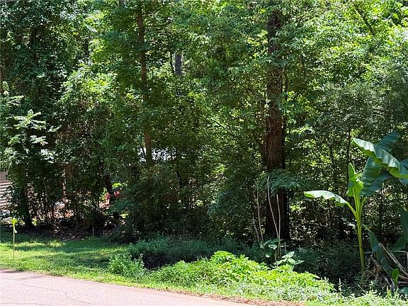 3rd image of 0 Lake Shore Rd