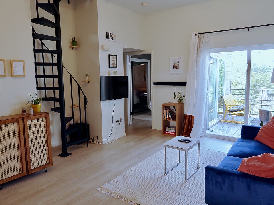 1st image of 1514 Parker Ln APT 205