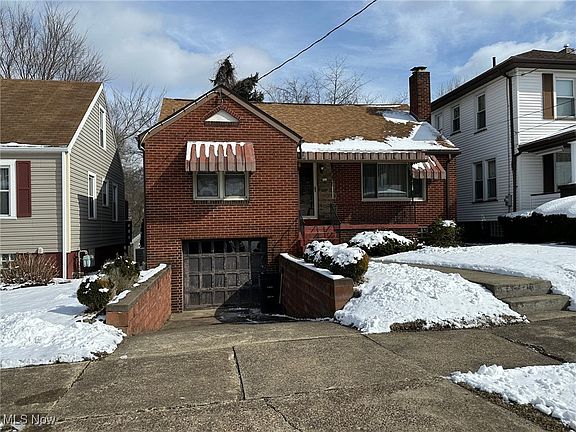 2nd image of 226 Harvard Blvd