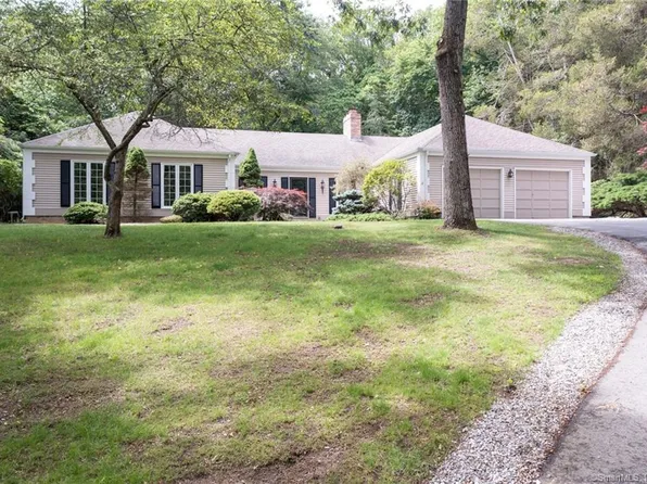 5 Pheasant Hill Lane, Old Saybrook, CT 06475