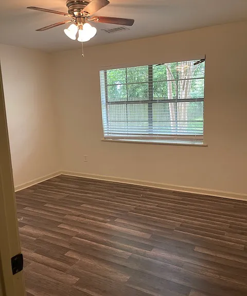 9133 Shadow Bluff Ave — Photo 6