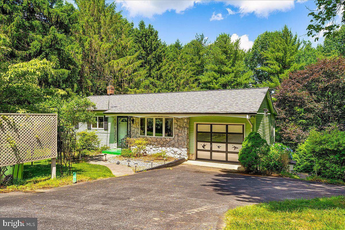 MENAR/MaketurePalette【EleganceSelection】 936 Klees Mill Rd, Westminster, MD 21157 | Zillow
