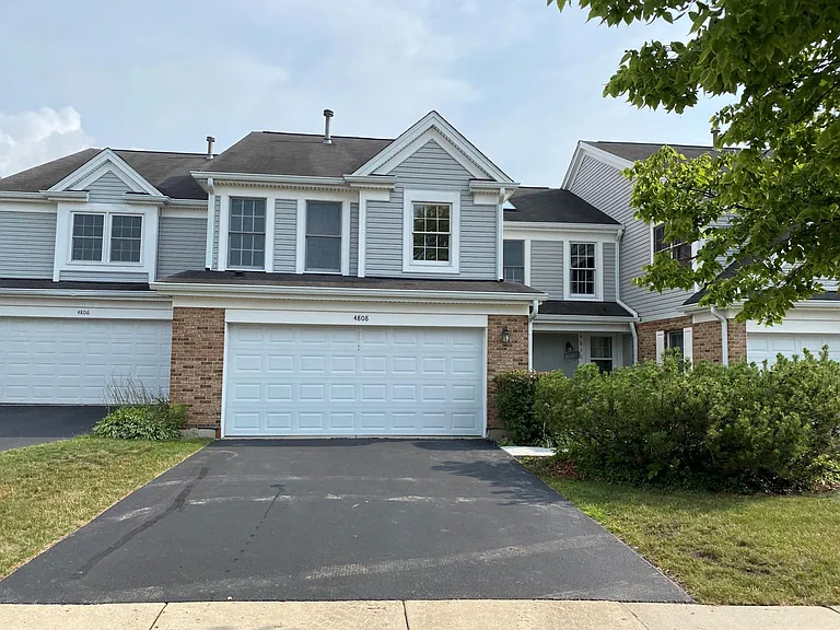 4808 Prestwick Pl — Photo 1