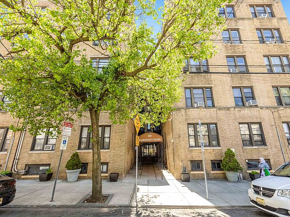 2nd image of 429 Fairmount Ave APT 108
