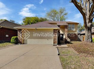 5608 Wembley Downs Dr, Arlington, TX 76017