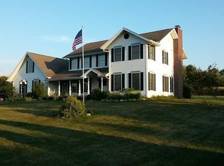 2949 Clark Dr, Belvidere, IL 61008