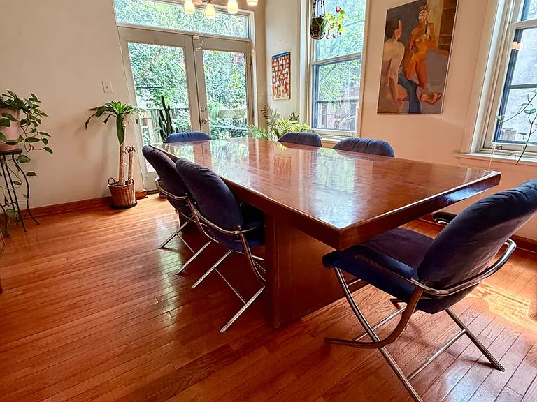 4518 Regent St — Photo 4
