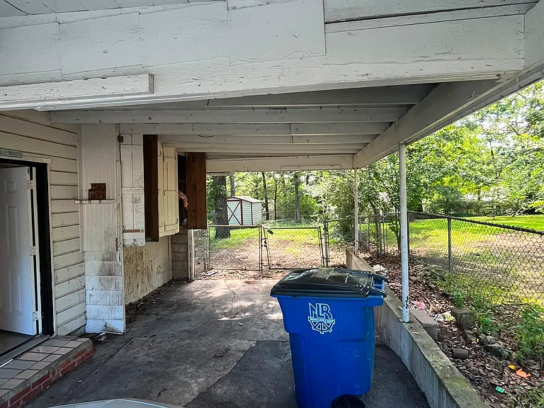5305 Wood St — Photo 14