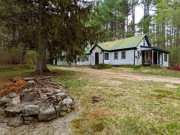 211 High Street, Albany, NH 03818