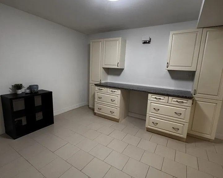 158 Roselena Dr — Photo 6