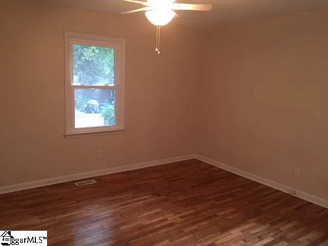 14 Milton St — Photo 6
