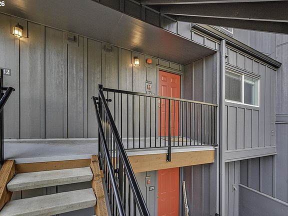 2nd image of 4 Touchstone Dr #141