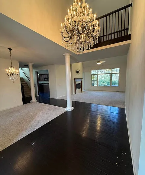 18145 Shoreline Ct — Photo 3