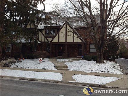 Charming condo in old Arlington