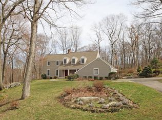 95 Rising Ridge Rd, Ridgefield, CT 06877