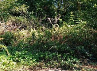 97 J Saratoga Dr, Everett, WA 98201