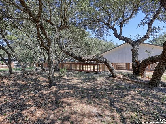4th image of 108 Wayside Ln