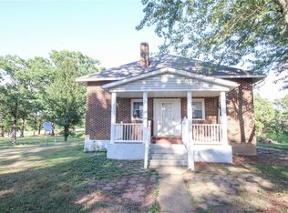 9006 185th Hwy, Sullivan, MO 63080