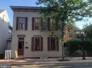 63 W Middle St, Gettysburg, PA 17325