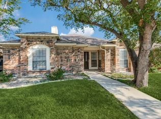 16750 Cleary Cir, Dallas, TX 75248