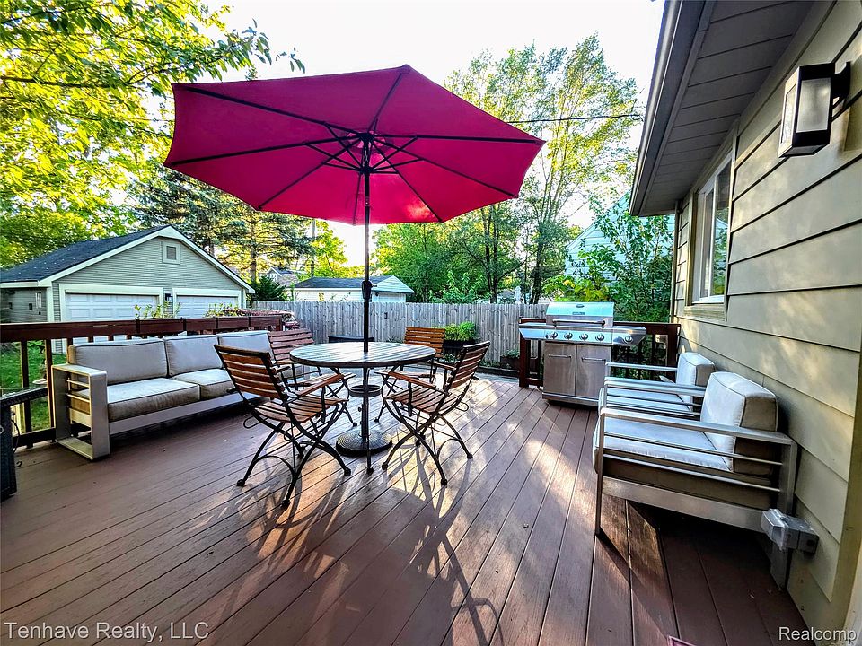 1021 Pearson St, photo 19